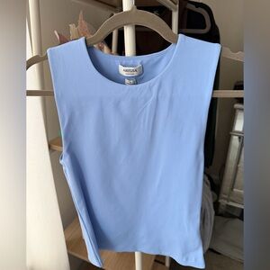 Aritzia Contour Sleeveless Tank